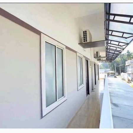 Moon Rooms Kochi Exterior foto